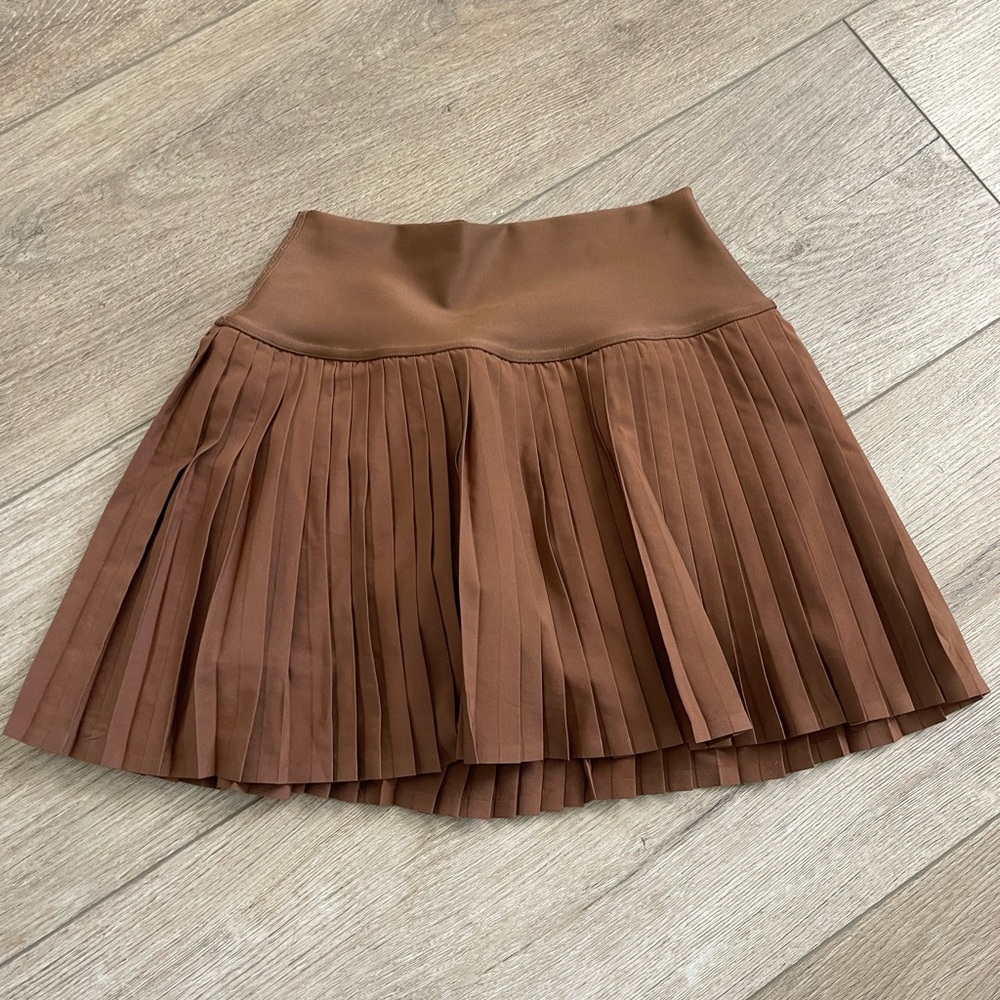 Brown Alo tennis skirt